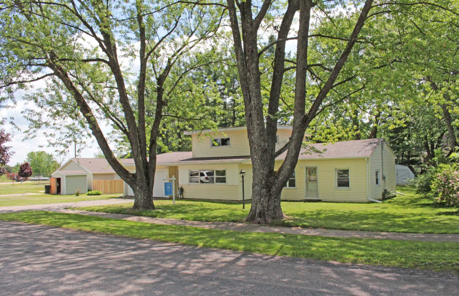 [Sold] 148 E Grand, Casnovia MI RD Eligible Grand River Realty